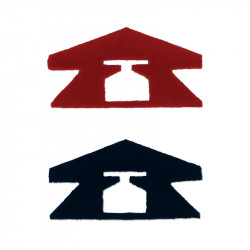 Cut insignias Barracks editor in dark blue and scarlet wool