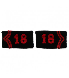 2 pattes de col non réglementaire pour vareuse en velours noir