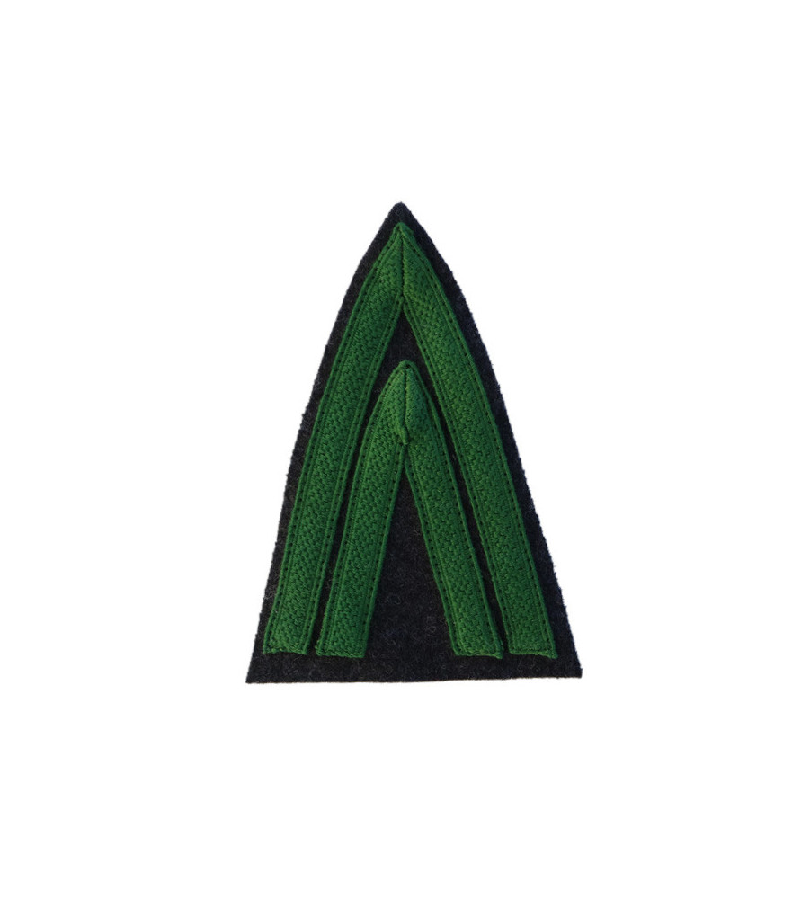 Pointed rank with 2 dark green "cul-de-dé" stripes on bluish iron gray background wool (Corporal)