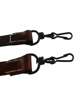 Mousquetons des 2 sangles courtes pour bidon de 2 litres modèle 1935